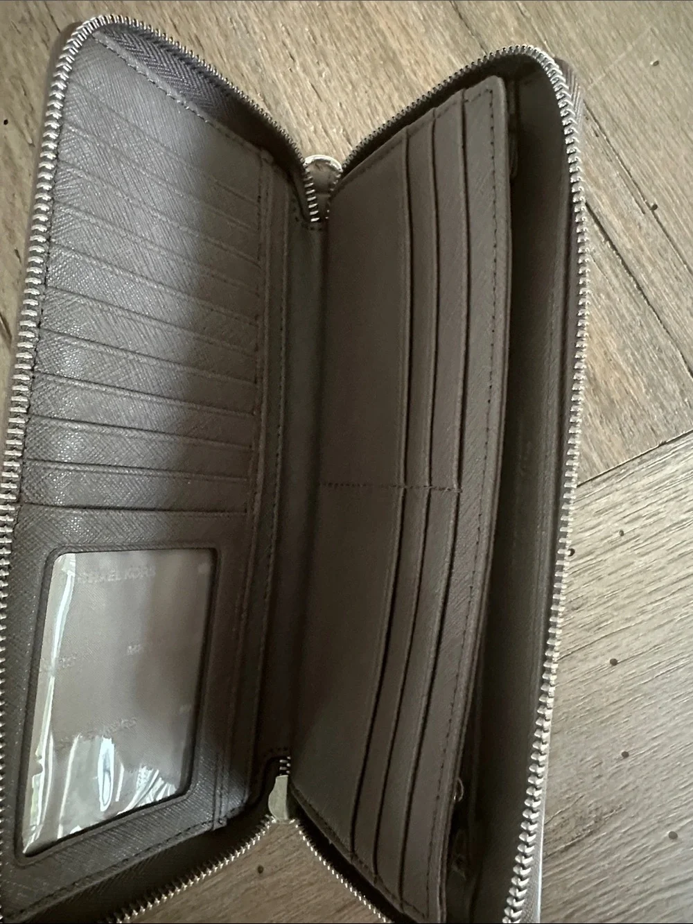 Michael Kors Large Zip Wallet